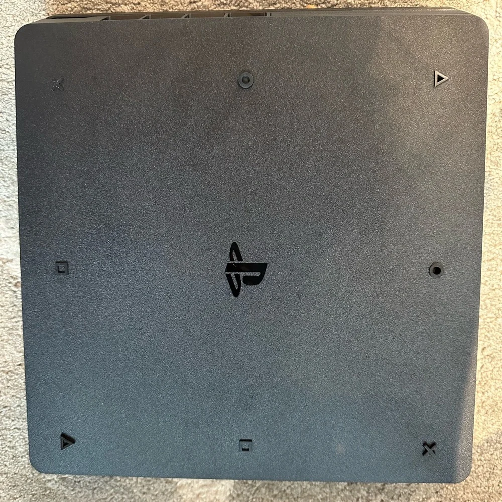 PS4 Console